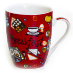 Cană roșie din ceramică cu mesaj și imagini “Breakfast”
