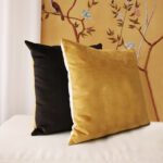 Set 2 Fețe Pernă Decorative din Catifea Karla 45 x 45 cm